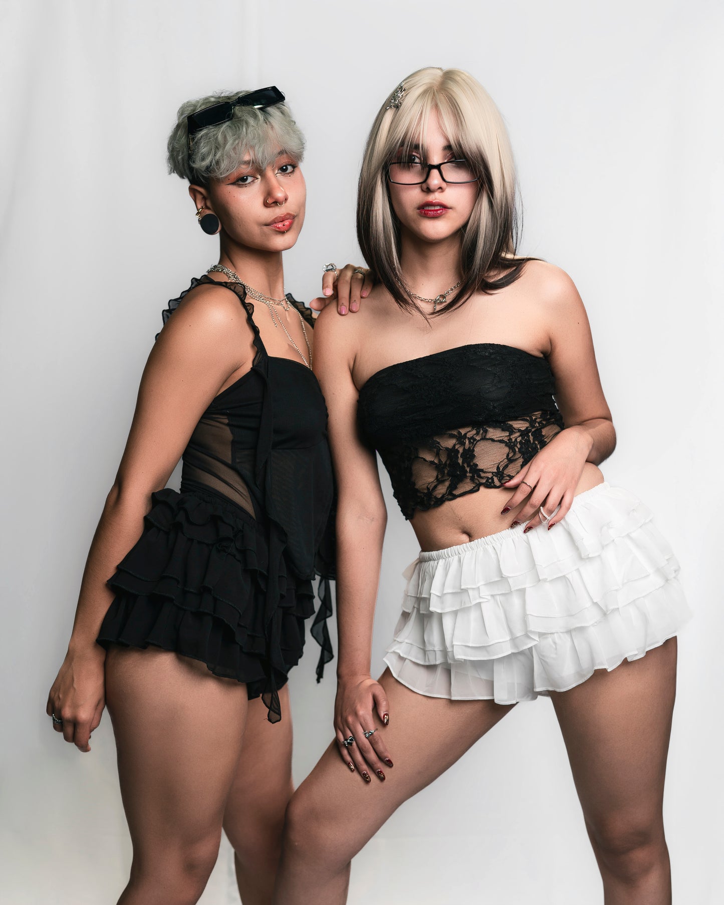 SHORT DE BOLEROS BLANCO