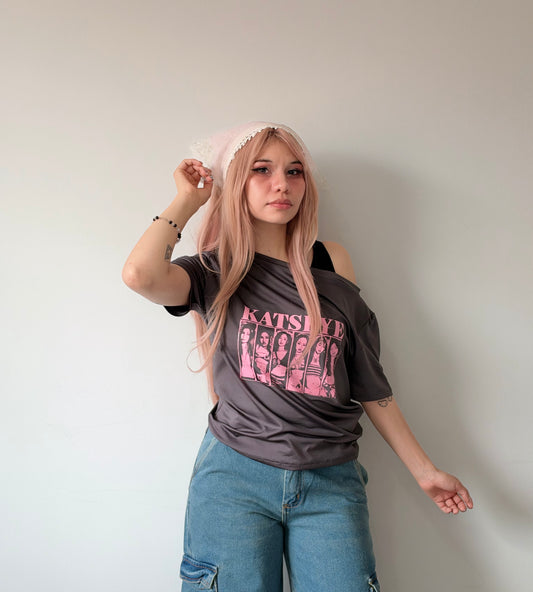 BLUSA KATSEYE Y2K