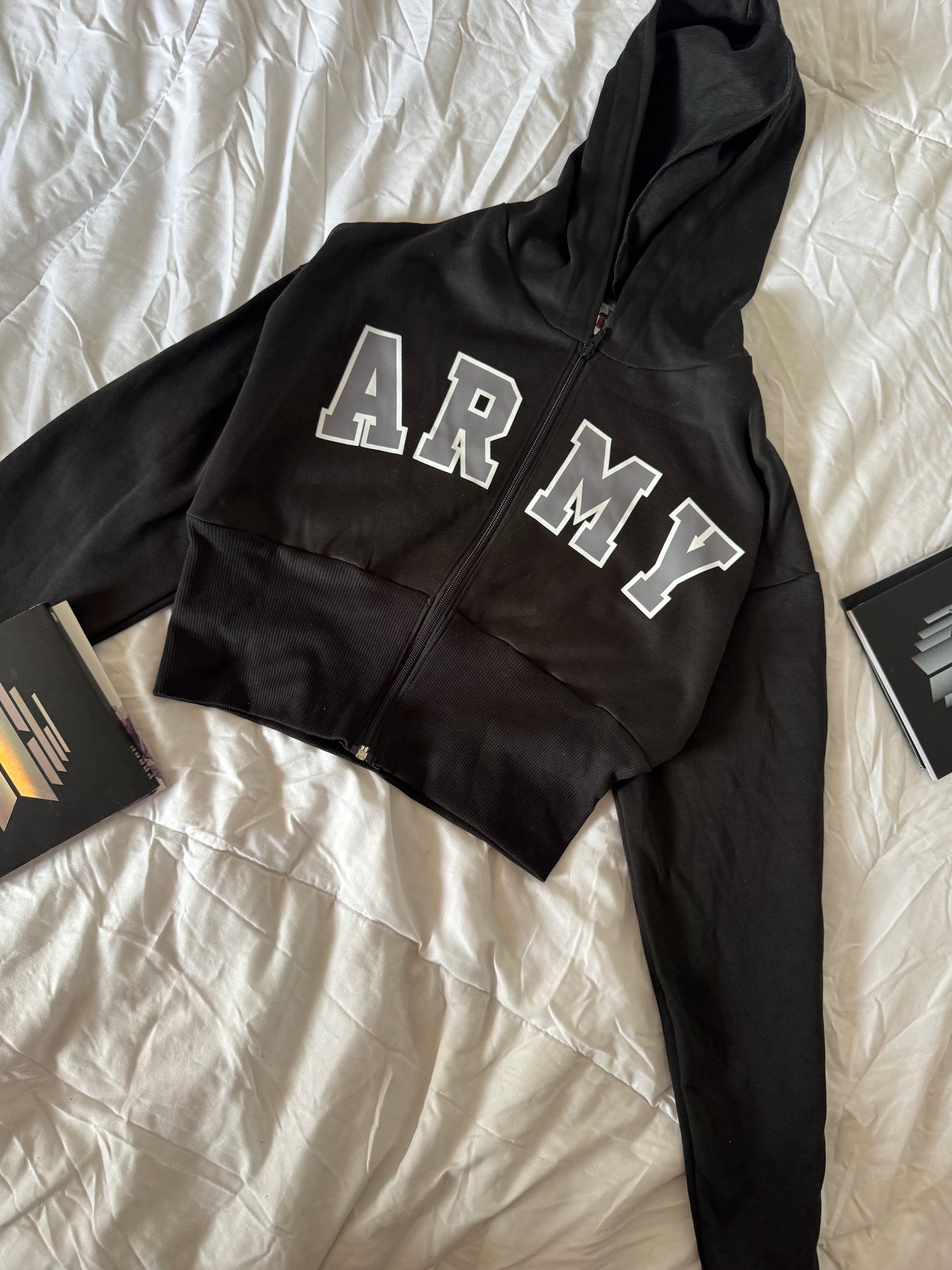 HOODIE ARMY