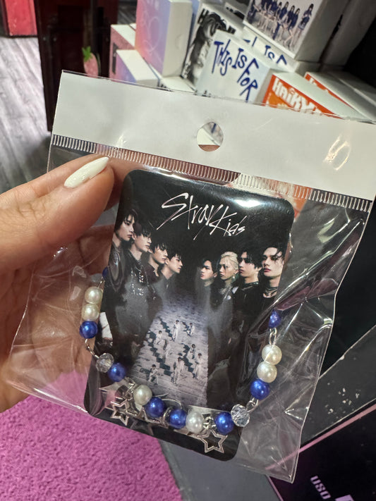 MANILLA STRAY KIDS