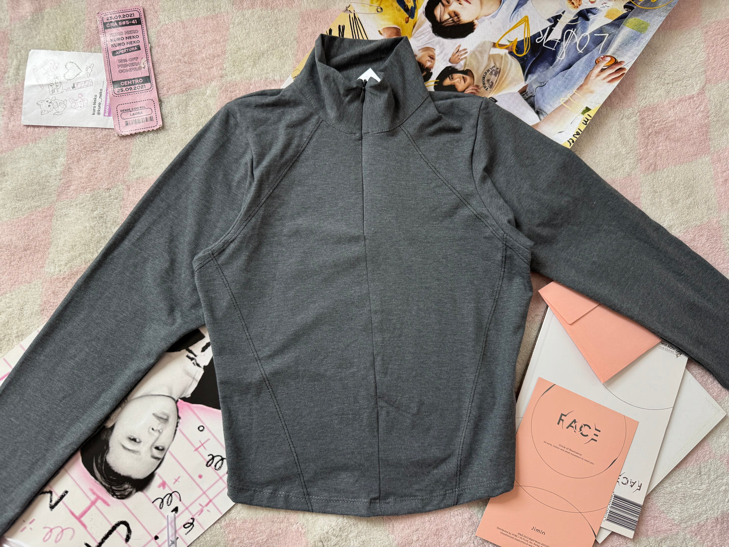 TOP MANGA LARGA GRIS