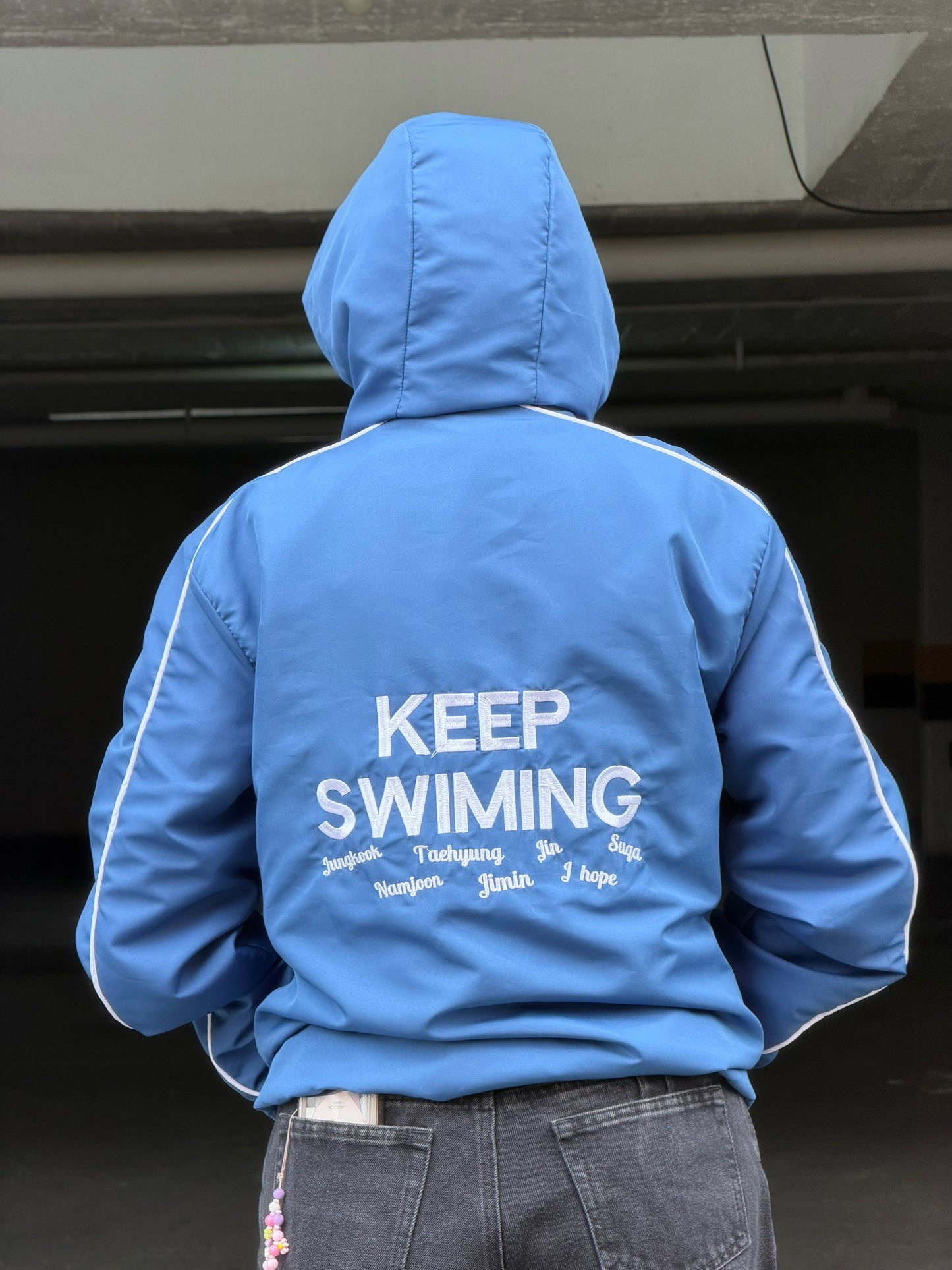 CHAQUETA SWIM BTS